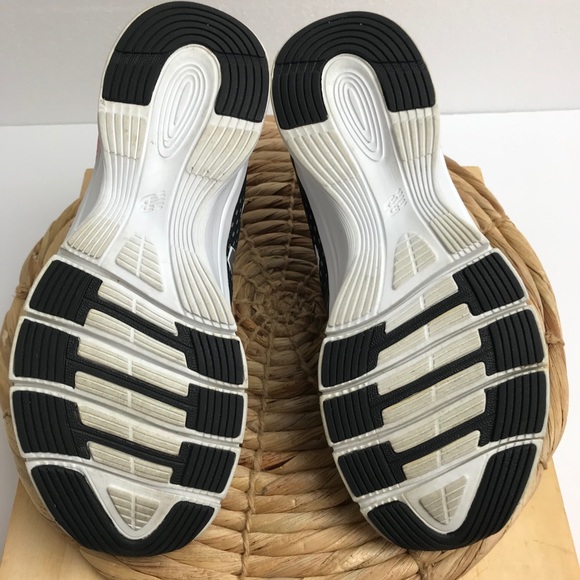 New Balance 711 Mesh Cross Training Shoe Black - Picture 8 of 9